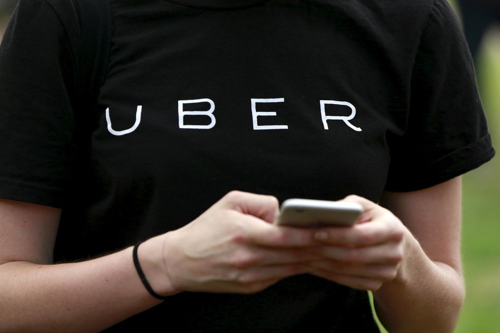 Paranoja u Egiptu: Uber može da služi Mosadu! (FOTO)