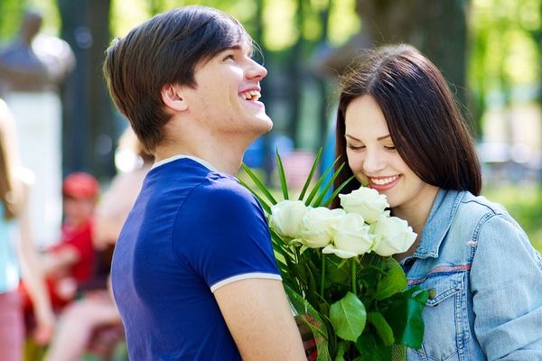 5 znakova koji vam govore da ste u vezi sa psihopatom (FOTO) (GIF)