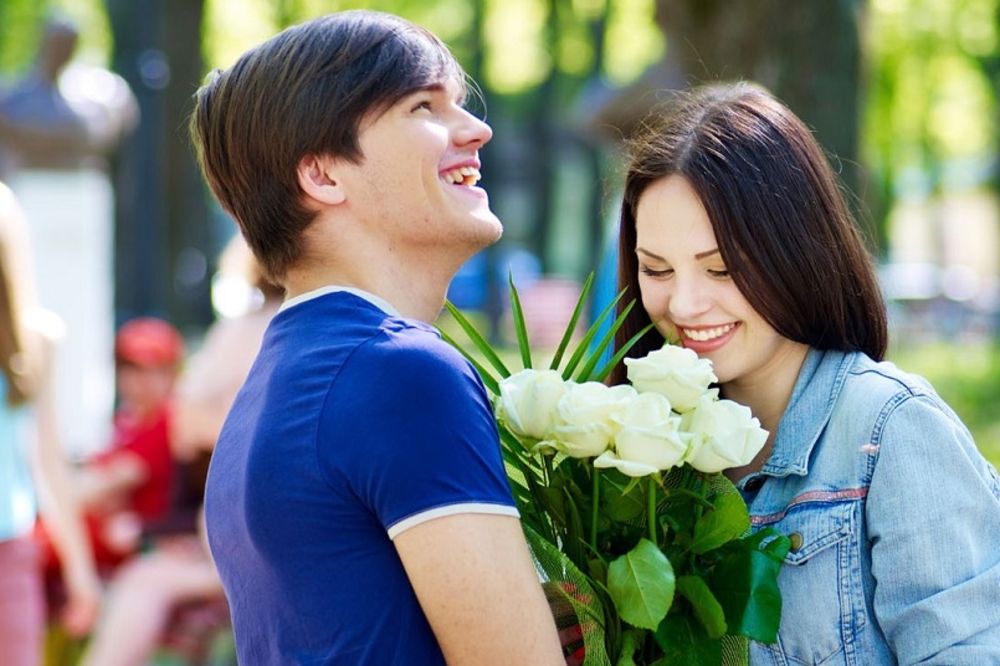 5 znakova koji vam govore da ste u vezi sa psihopatom (FOTO) (GIF)