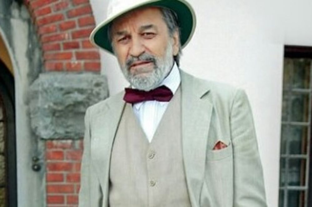 Čuka da vam se stegne od tuge: Ovako su se poznati oprostili od Gage Nikolića! (FOTO)