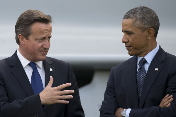 Evropljani na tapetu: Obama prozvao Kamerona zbog Libije! (FOTO) (GIF)