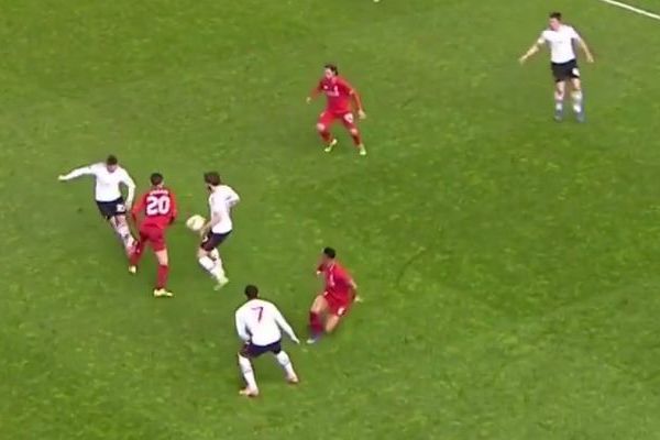 Driblinzi Lalane su dokaz koliko je Junajted bio nemoćan protiv Liverpula! (VIDEO)