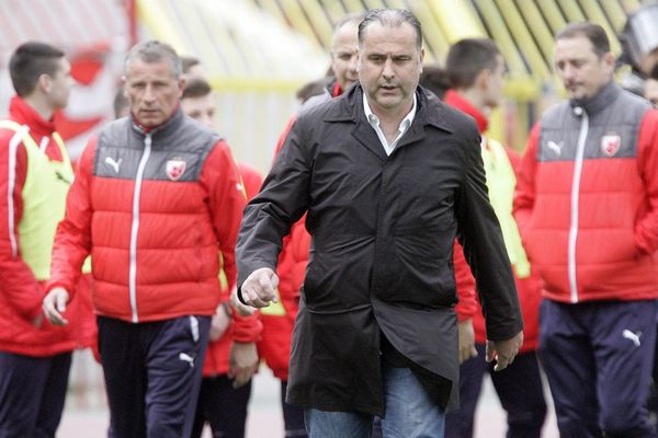 Grof Božović: Za sredu najavljuju sneg u Novom Pazaru, meč bi trebalo odložiti na duže!