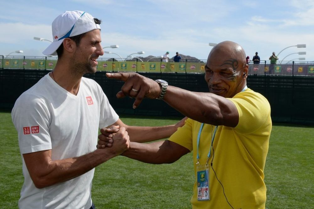 Srdačan susret Novaka i Gvozdenog Majka: Tajsonova ćerka upoznala idola! (FOTO)