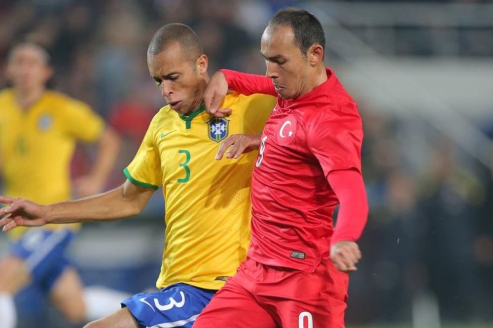 U terorističkom napadu u Ankari stradali otac napadača Galatasaraja i mladi turski košarkaš!