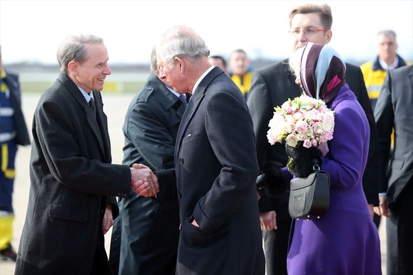Stigli u Zagreb: Kolinda dočekala Čarlsa i Kamilu (FOTO)