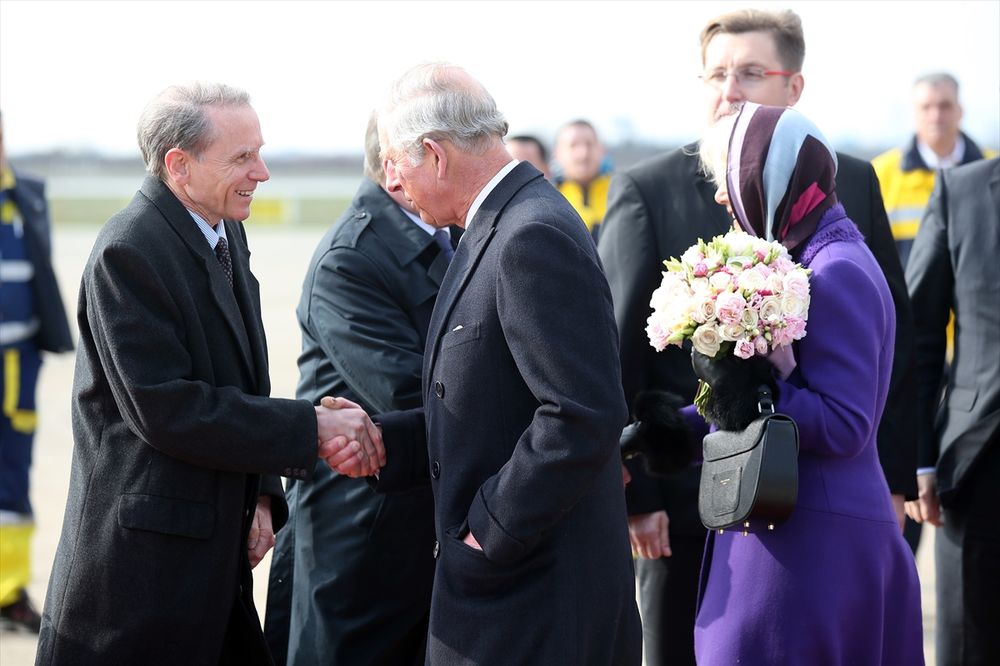 Stigli u Zagreb: Kolinda dočekala Čarlsa i Kamilu (FOTO)