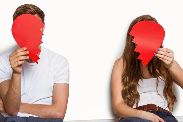 ​6 stvari koje će vam  pomoći da se oporavite nakon teškog raskida (GIF)