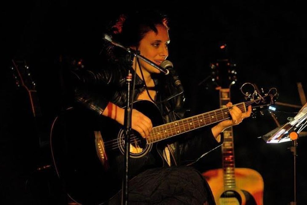 Akustični fest: Sviraj malo akustično ove subote u Klubu Akademija 28! (FOTO) (VIDEO)