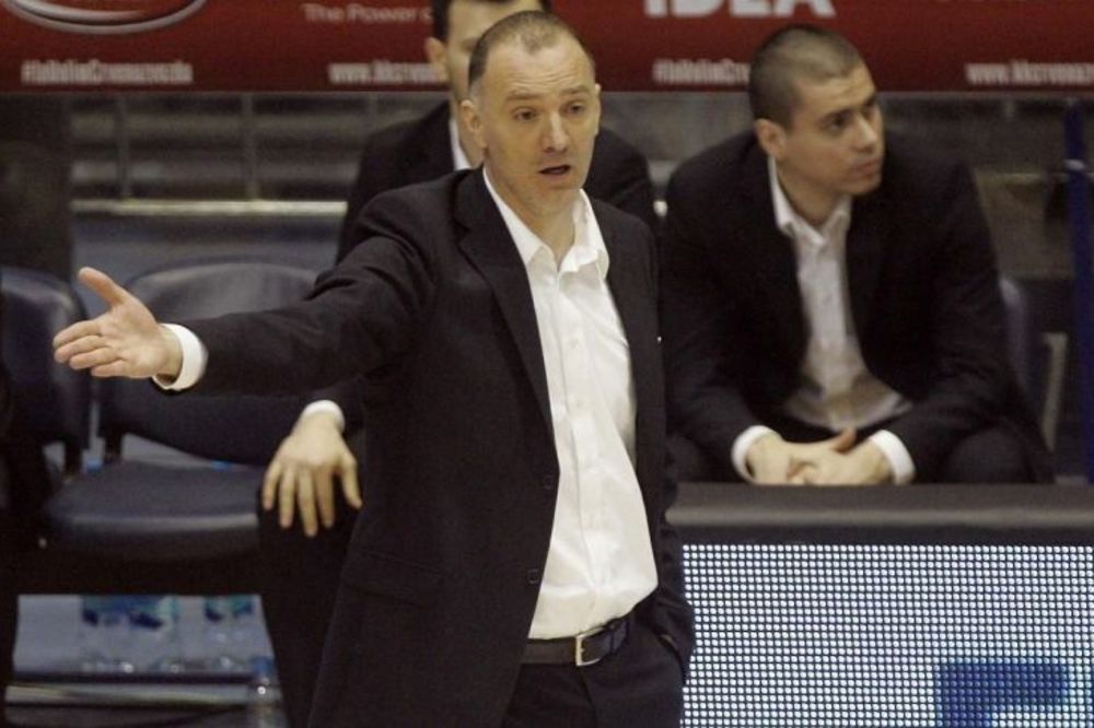 Trener Cedevite: Kako da igramo kada Maik Cirbes kampuje sve vreme u reketu!