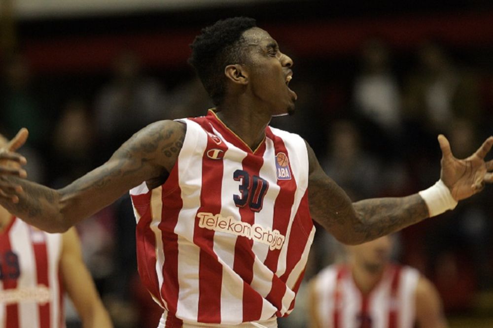 Miler: Da li izgleda kao su me tukli? Imam li ožiljak? Da li mi fali zub? (VIDEO)