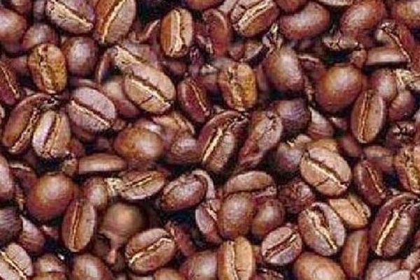 Koliko ste navučeni na kafu? Ako ugledate glavu čoveka u prve 4 sekunde - debelo! (FOTO)