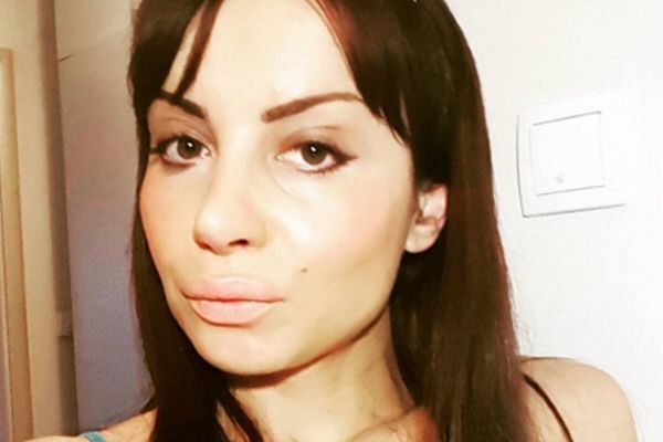 Izvini Stanija, ali ona ima veće i prirodne! Bujne grudi ćerke Goce Božinovske zapalile Instagram! (FOTO)