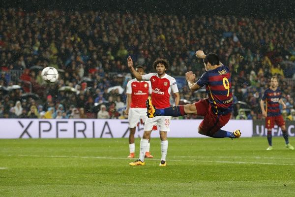 Kad Suarez poleti i uhvati volej: Urugvajac već zabio 43. gol u sezoni! (VIDEO)