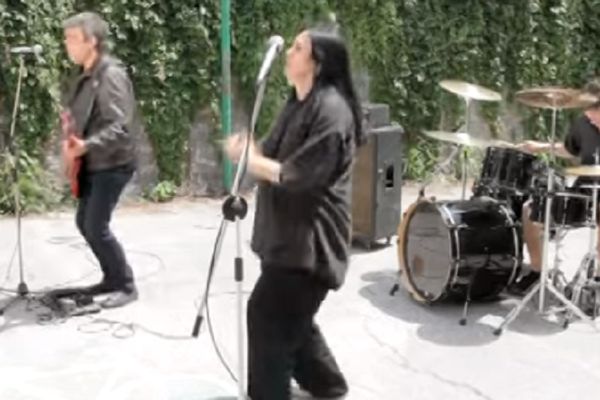 A đe si, Kojo? Disciplin A Kitschme praši u Bašti SKC-a! (FOTO) (VIDEO)