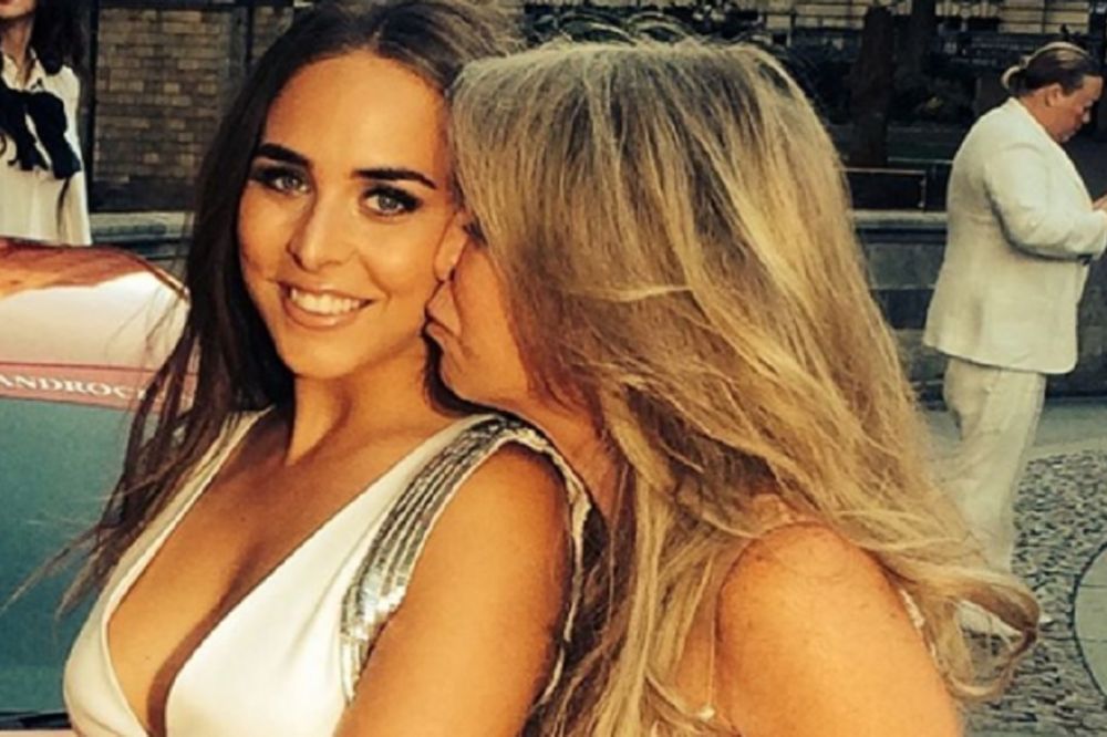 Blago njemu: Vrela milijarderka uspela da uhapsi Kristijana Ronalda! (FOTO)