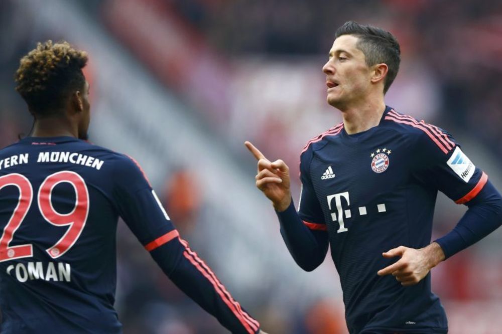 Minhen slavi Levandovskog, u Berlinu maštaju o mušemi! (VIDEO)