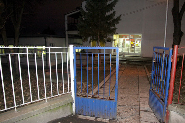 Majka došla po dete u vrtić i doživela šok: Vaspitačice vezale dečaku ruke i zatvorile ga u kupatilu?!