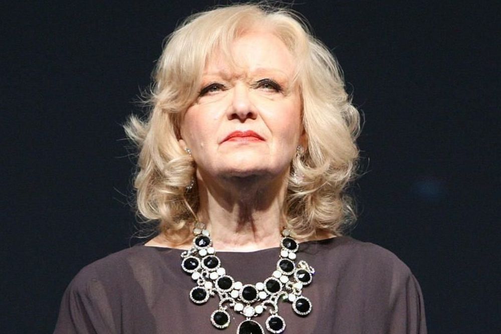 Milena Dravić očajna! Evo šta je kroz suze izjavila posle smrti Dragana Nikolića!