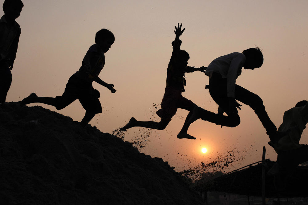 Da li ste čuli za britanski aerodrom koji pušta poeziju deci?