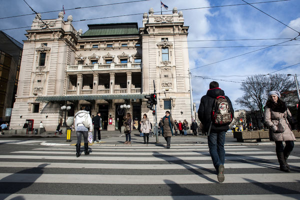 Upravni odbor Narodnog pozorišta podneo ostavku! A zbog razloga treba da se stidimo i Srbija i mi!