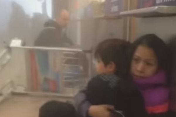 Novi jezivi snimak iz Brisela: Ovako su izgledale prve sekunde nakon stravične eksplozije! (VIDEO)