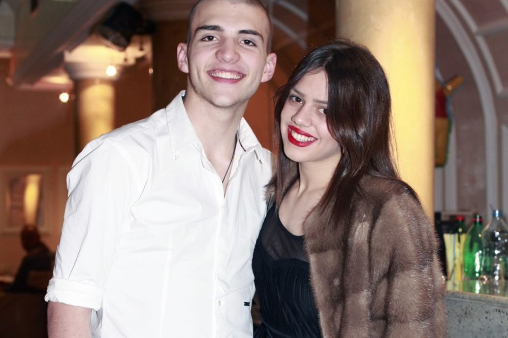 Sada je i definitivno! Veljko i Maša ponovo zajedno! 165. put sreća! (FOTO)