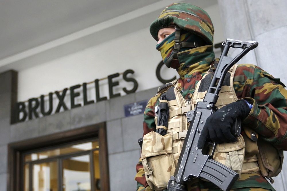 Kako nastaju evropski džihadisti? Mrzimo Brisel kao što on mrzi nas! (FOTO)