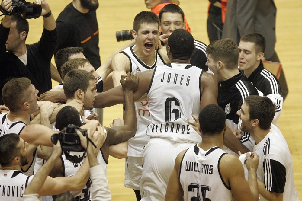 Novi debi Novice Veličkovića obeležila pobeda trojkom u poslednjim trenucima!