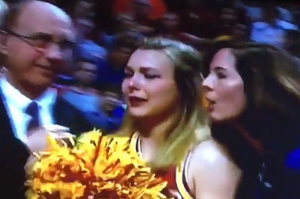 Dobila 15 minuta slave, tako što je loptom napucana u lice pred očima cele nacije! (VIDEO)