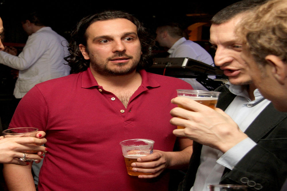 Pretužno! Prerano si nas napustio! Ovako su se srpski glumci i pevači oprostli od Madžgalja! (FOTO)