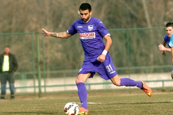 Huligani su ga pištoljem oterali iz srpskog fudbala, a Poljaci ga sad zovu Maradona! (VIDEO)