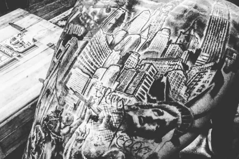 Nosi čitav grad na leđima: Nova Bekamova tetovaža izgleda premoćno i ogromna je! (FOTO)