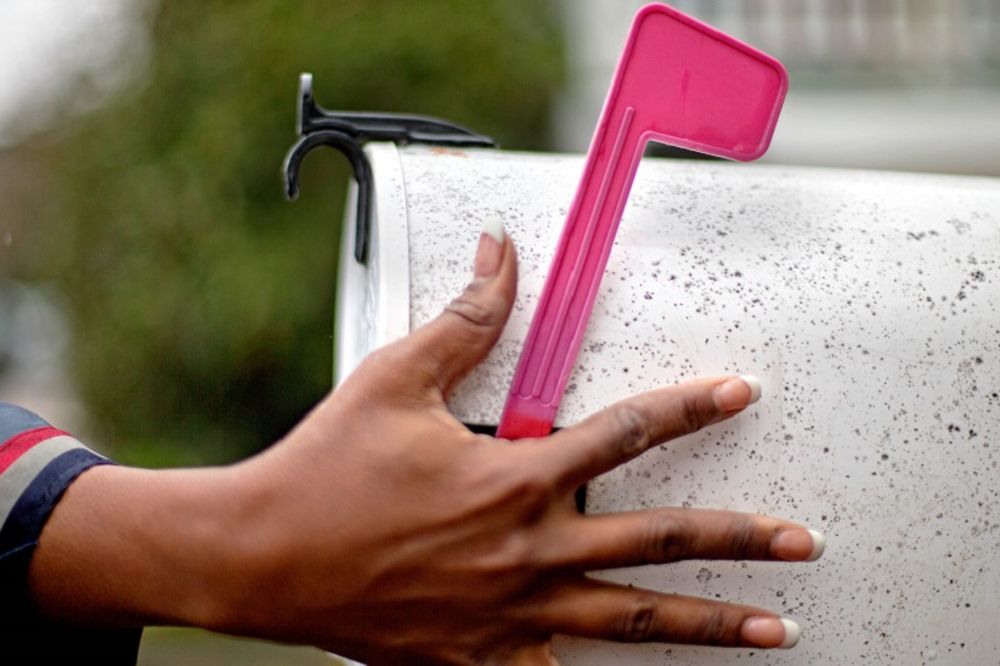 Varao je uspešno ženu godinama. A onda se desilo nešto što nije očekivao! (GIF)