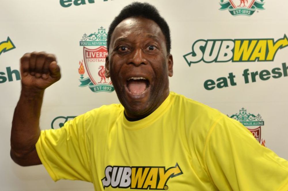 Koristili osobu koja liči na legendu: Pele tužio Samsung zbog reklame?!