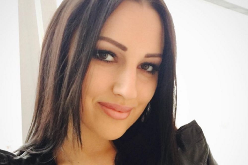 Jasno je na koga je lepa: Aleksandra Prijović pokazala mamu! (FOTO)