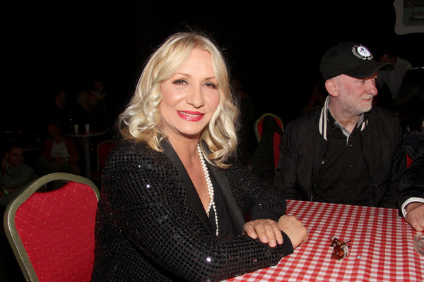 Šokantno priznanje folkerke: Vesna Zmijanac otkrila sa kim je izgubila nevinost! (FOTO)