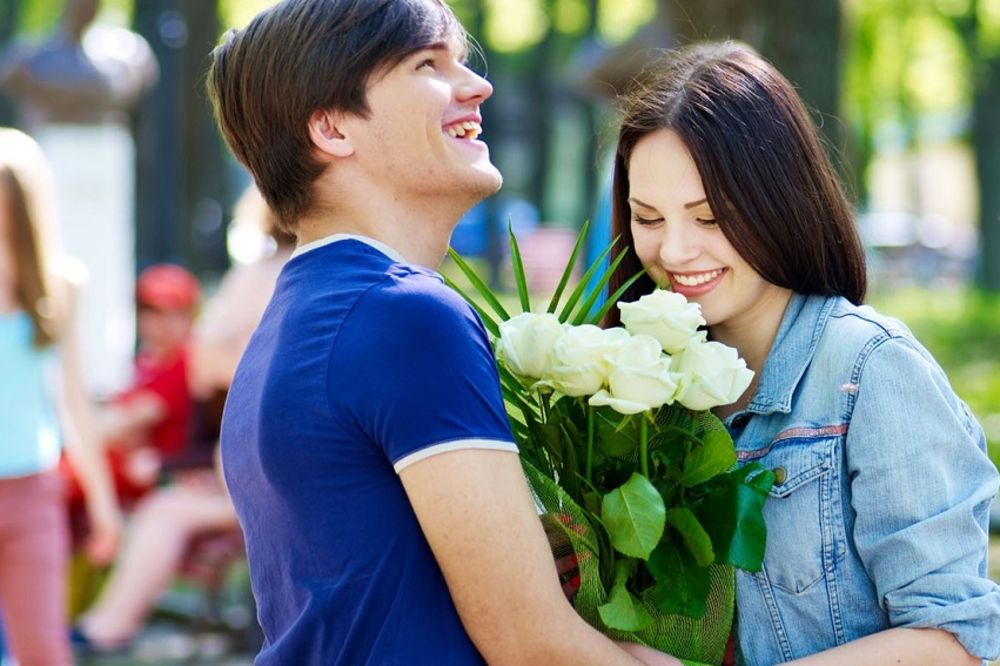 Danas shvatate da vam se sviđa neko koga ste odbili. Krenite u ofanzivu! (GIF)