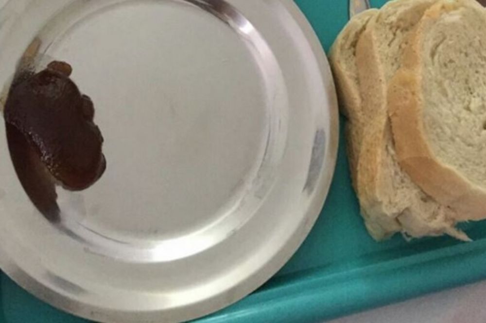 Srbijo, treba da se stidiš! Ovo je doručak za majku i dete u državnoj bolnici!