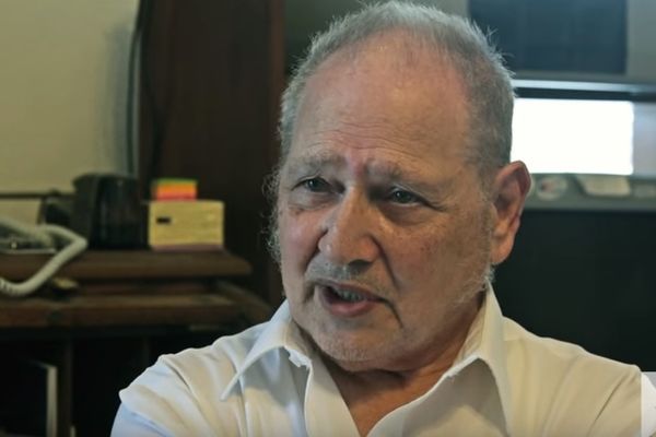 Mogao je biti milijarder, a prodao svoj deo za siću: Kako je suvlasnik kompanije Epl napravio grešku veka! (FOTO)