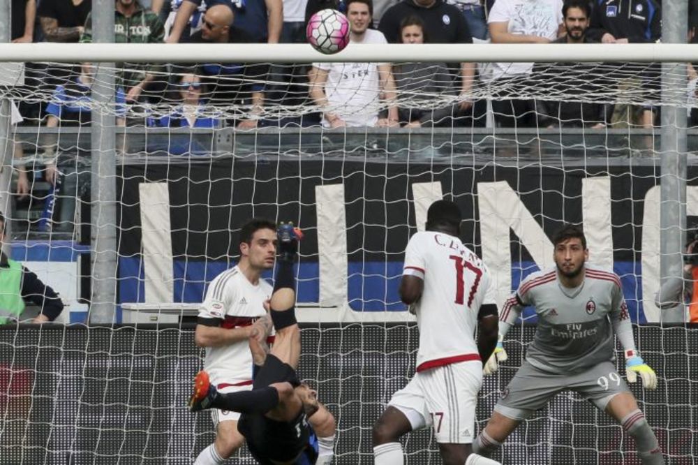 Atalanta postigla spektakularan gol makazicama protiv Milana! (VIDEO)