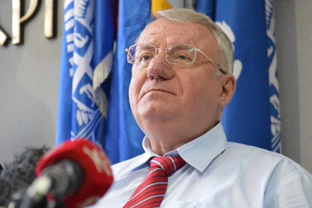 Zvali su ga Balerina: Da li je Vojislav Šešelj silovan u zatvoru? (FOTO)