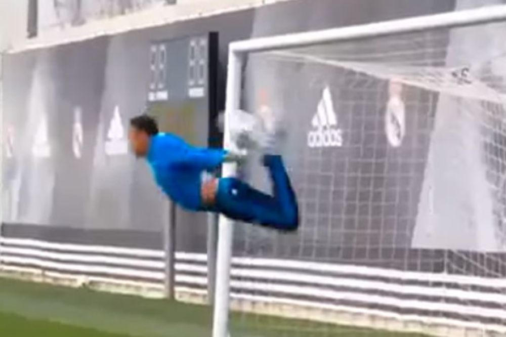 Kada Kejlor Navas kopira Renea Igitu to izgleda bolje od originala! (VIDEO)