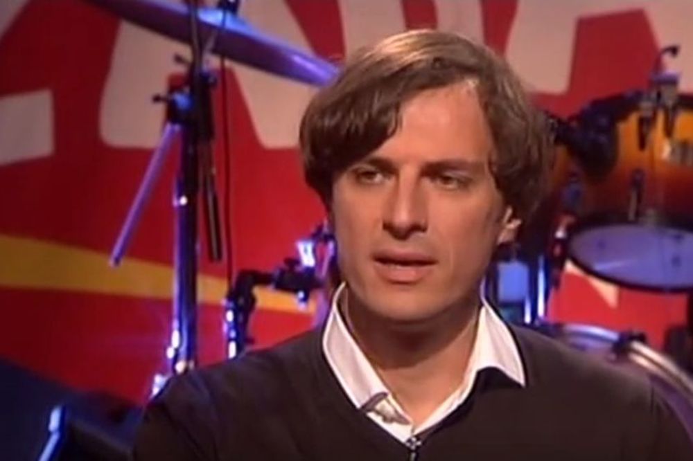 Možete li da zamislite Acu Informaciju u kimonu? Sada možete! (FOTO)