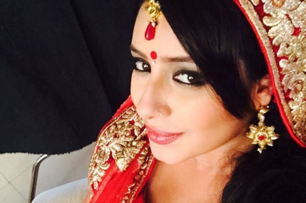 Morbidno ili... Prijatelj objavio šokantne fotografije mrtve Male neveste! (FOTO) (18+)