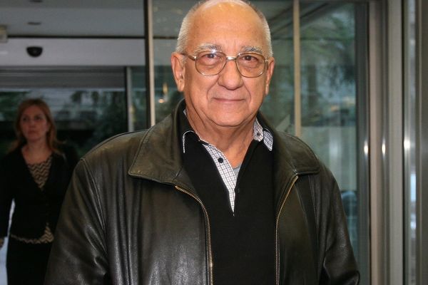 Po ove tri stvari cela Srbija pamti Kurčubića! Čupanje kragne nije jedna od njih! (VIDEO)