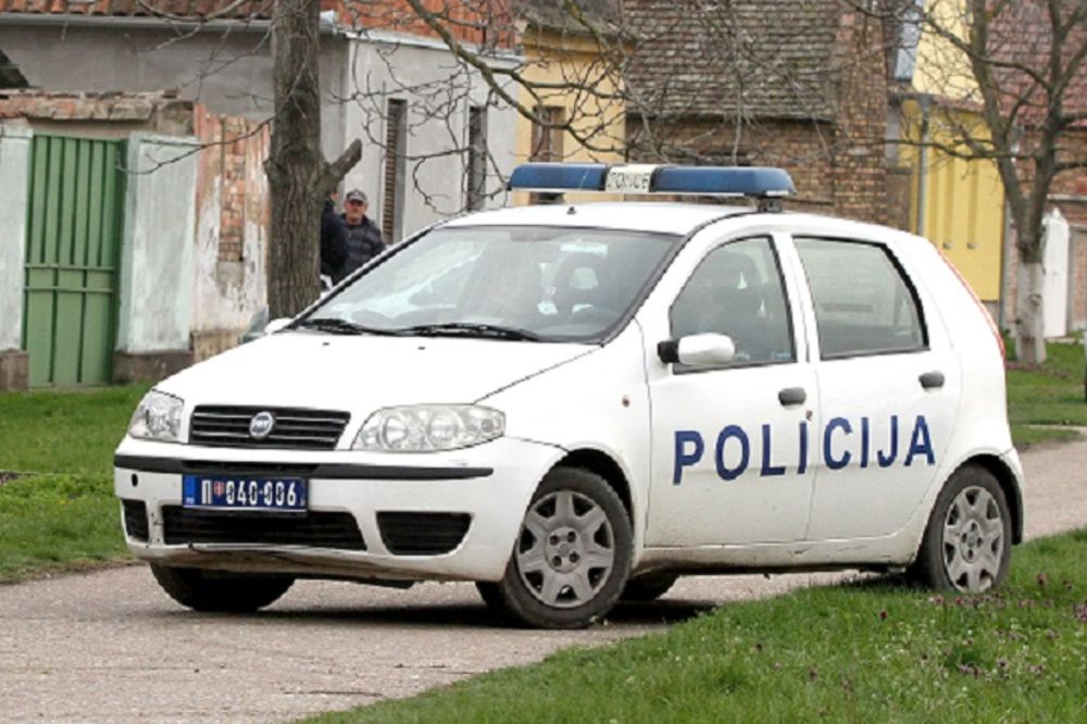 Krvavo ubistvo u Mladenovcu! Sin ubio oca satarom!