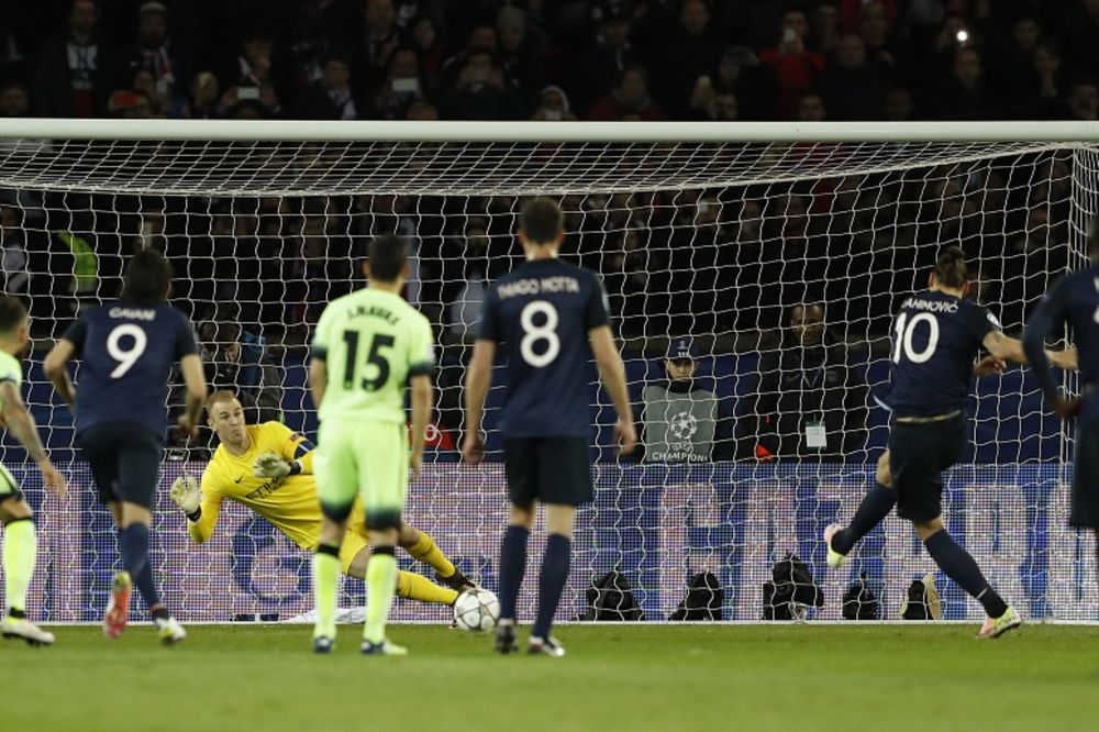 Ibrahimović promašio penal, a nekoliko trenutaka kasnije Švajcarac objasnio kako se to radi! (VIDEO)