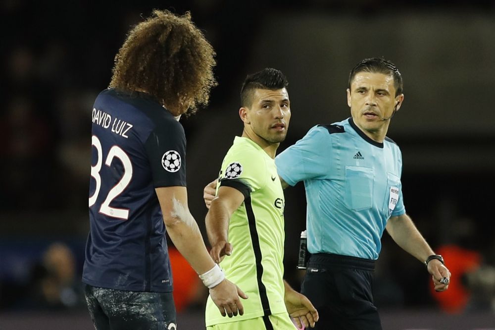 Evropa polemiše: Da li je Mažić bio u pravu kada je dosudio penal za PSŽ? (VIDEO)