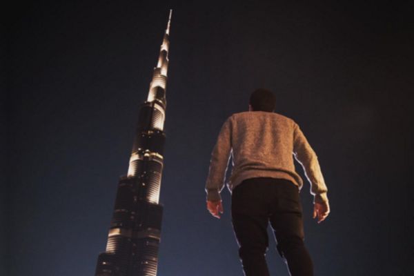 Hobi ovog čoveka učiniće da vas oblije znoj u sekundi! (FOTO) (VIDEO)